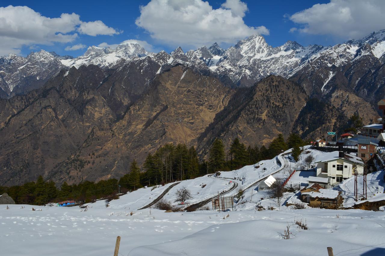 Auli Resort Джошимат Экстерьер фото